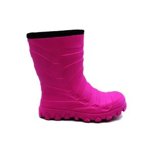 Süße Winterstiefel mit Fell